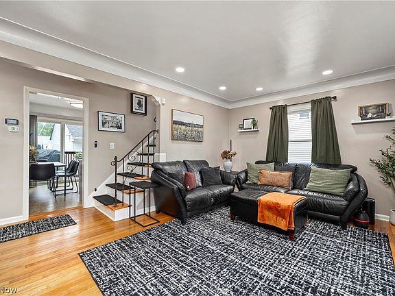 2nd image of 5220 Nan Linn Dr