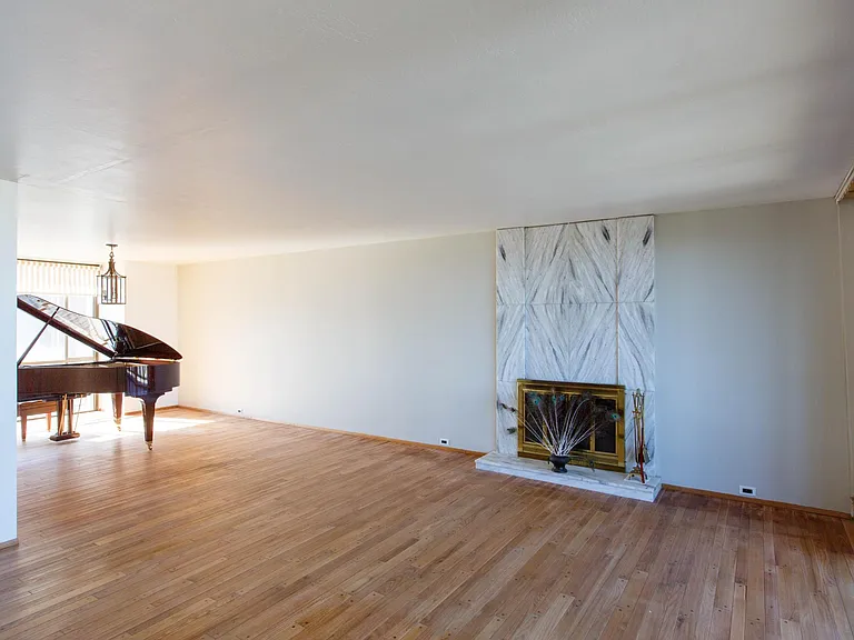 1 Gateview Ct — Photo 9