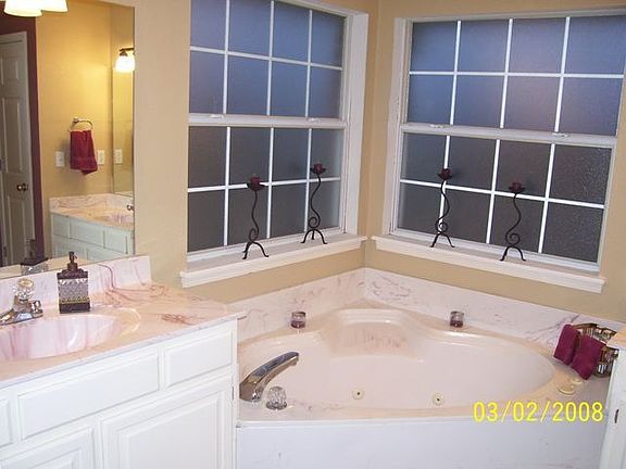 3rd image of 4777 S 199 East Ave