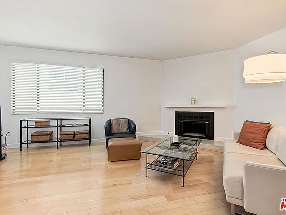 2nd image of 1830 Colby Ave APT 9