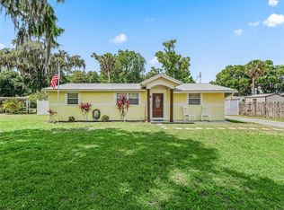 970 County Road 437, Lake Panasoffkee, FL 33538