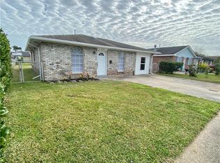 1109 Beechwood Dr, Harvey, LA 70058