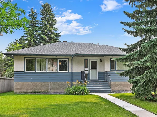 11555 136th St NW, Edmonton, AB T5M 1M4