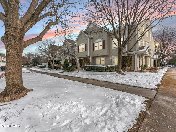 58 Winged Foot Court #1000, Howell, NJ 07731