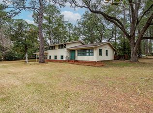 1901 N Hilltop Dr, Albany, GA 31707