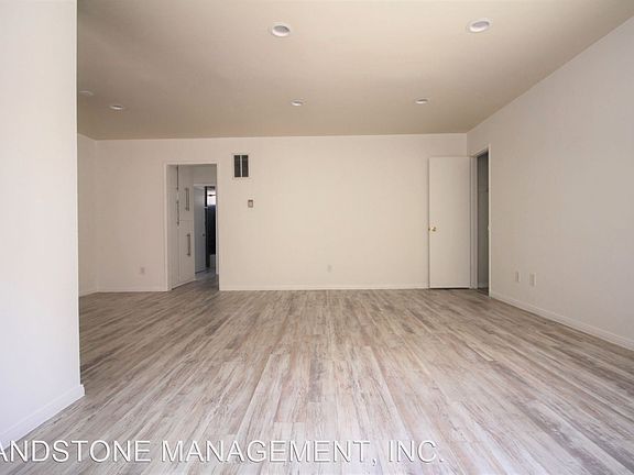 3rd image of 126 & 130 San Pascual Ave #130-2
