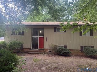 1516 Ednam Forest Dr, Henrico, VA 23238