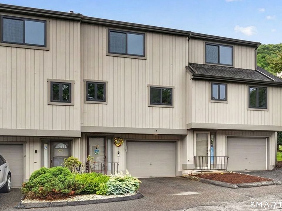1st image of 30 Brockton Court #30
