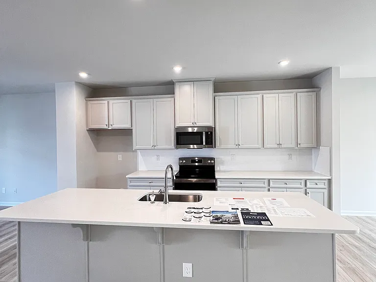 2925 Matthews Indian Trail Rd — Photo 3