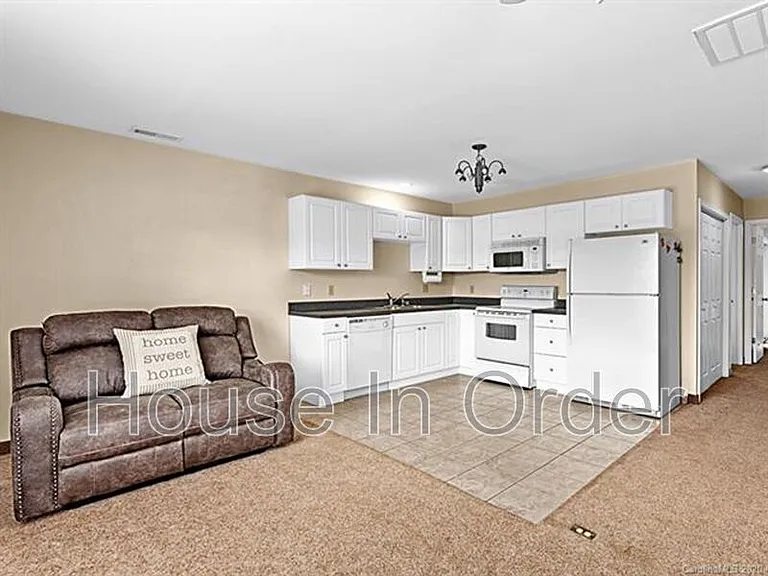 59 Mulberry St #103 — Photo 17