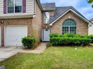 1909 Sawgrass Dr, Hampton, GA 30228