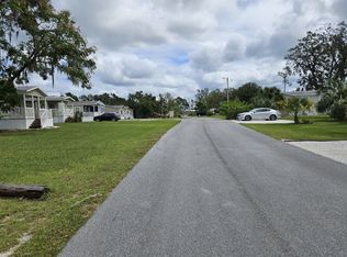 2205 Martin Rd #10, Dover, FL 33527