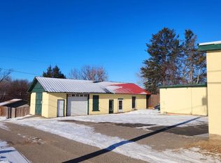 114 3rd Ave, Bovey, MN 55709