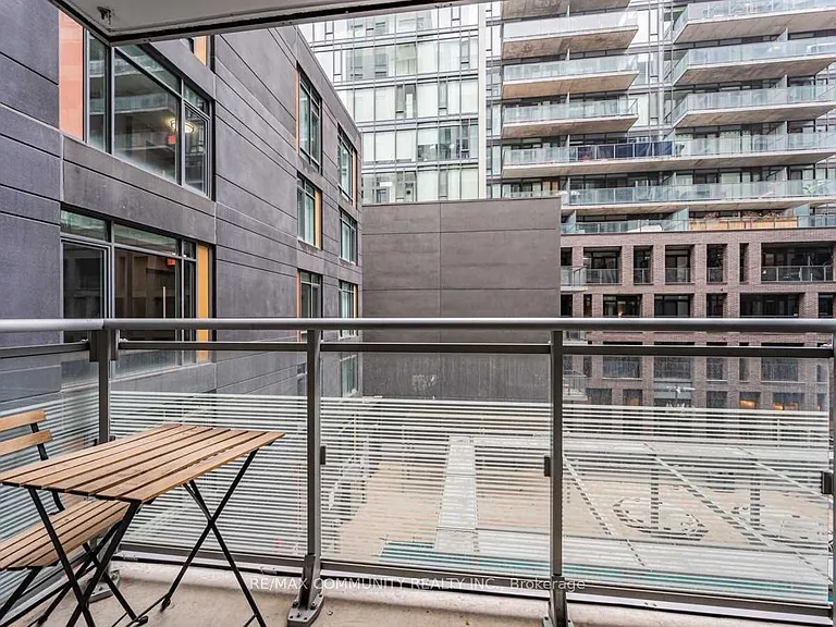 525 Adelaide St W #631 — Photo 23