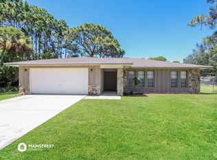 273 Cactus St SE, Palm Bay, FL 32909