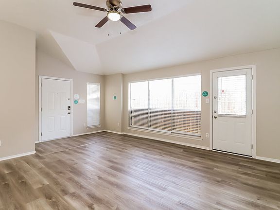 4th image of 10529 Towerwood Dr