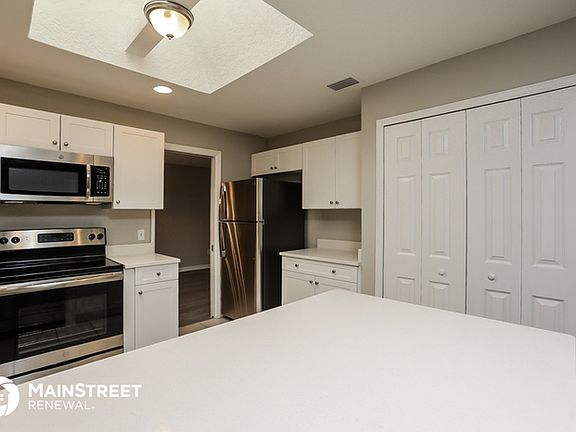 5th image of 3937 Rose Of Sharon Dr