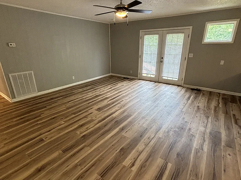 143 Roy Webb Rd — Photo 5
