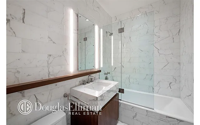 Rented by Douglas Elliman | media 26