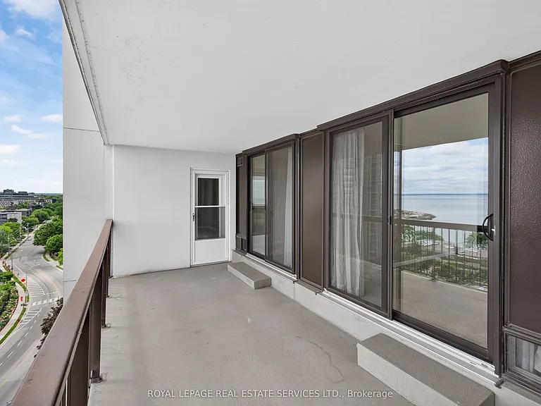 2175 Marine Dr #1208 — Photo 37