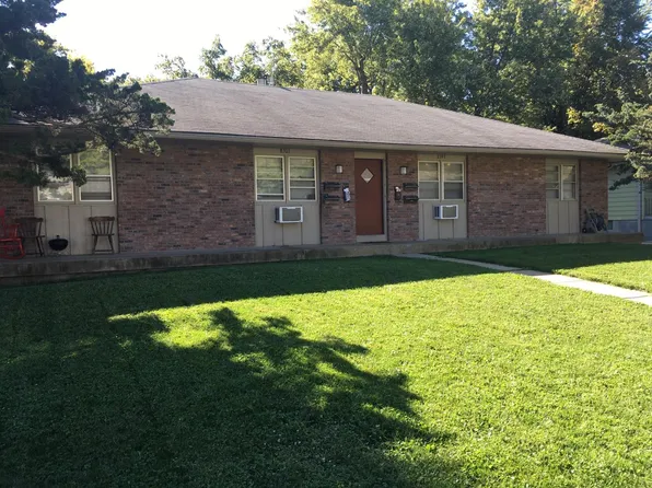 8301 Santa Fe Ln #3A, Overland Park, KS 66212