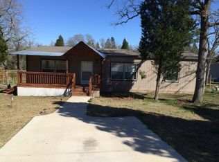 141 Lomitas Dr, Elgin, TX 78621