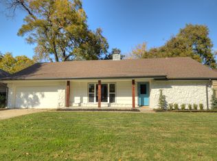 2117 E 52nd St S, Tulsa, OK 74105