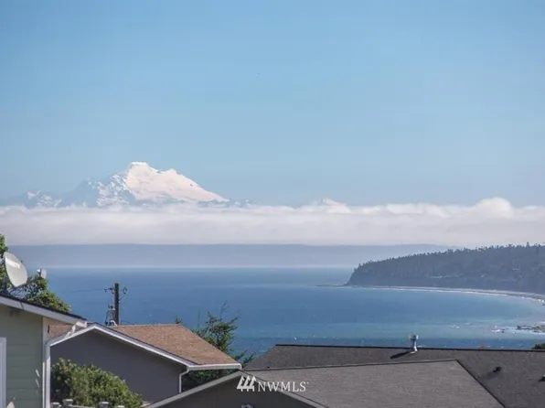 999 Rhododendron Drive, Sequim, WA 98382