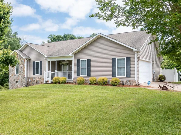 1880 Jetton Dr, Vale, NC 28168