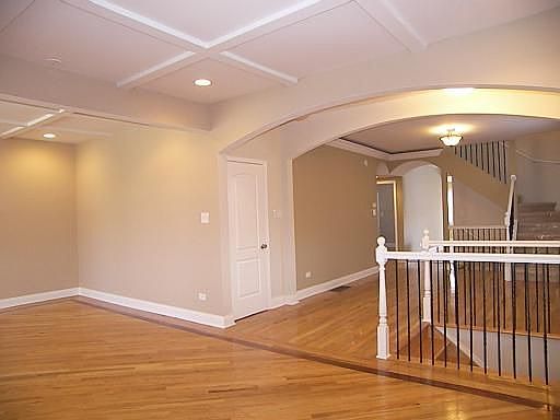 4th image of 7539 S Crandon Ave