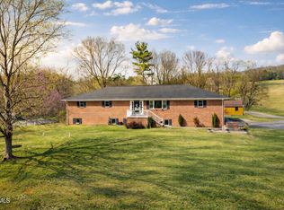 85 Jay Bird Ln, Greeneville, TN 37743