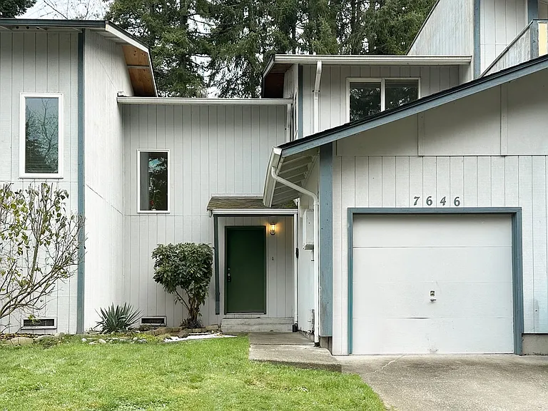 7646 Shilohwood Pl NW — Photo 1
