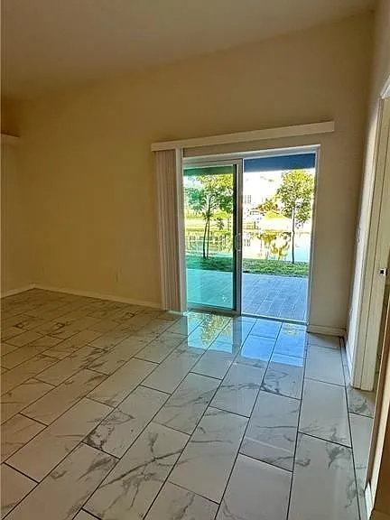 3301 SW 15th Pl — Photo 17