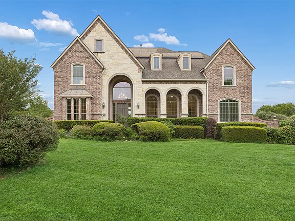 2nd image of 631 Lakeridge Dr