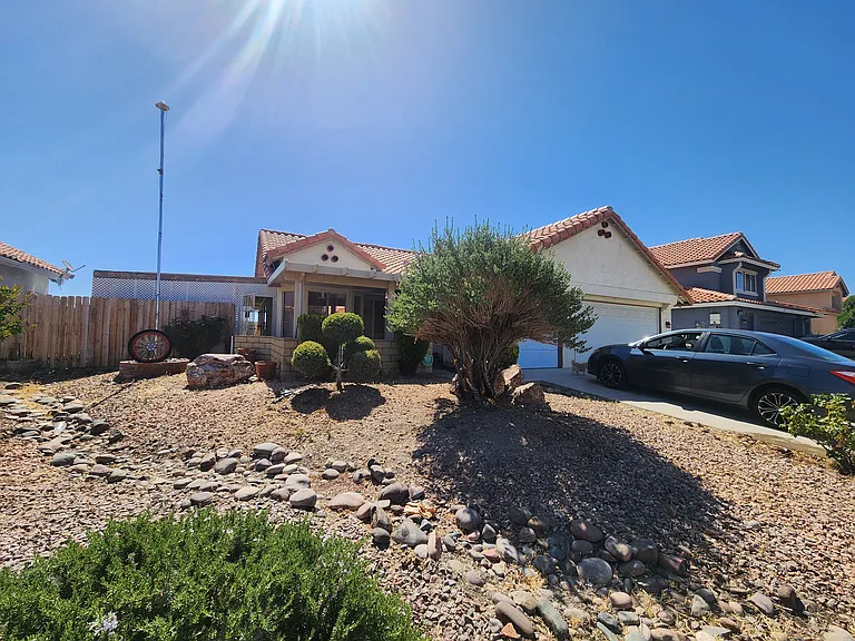 12735 Sundown Rd — Photo 8