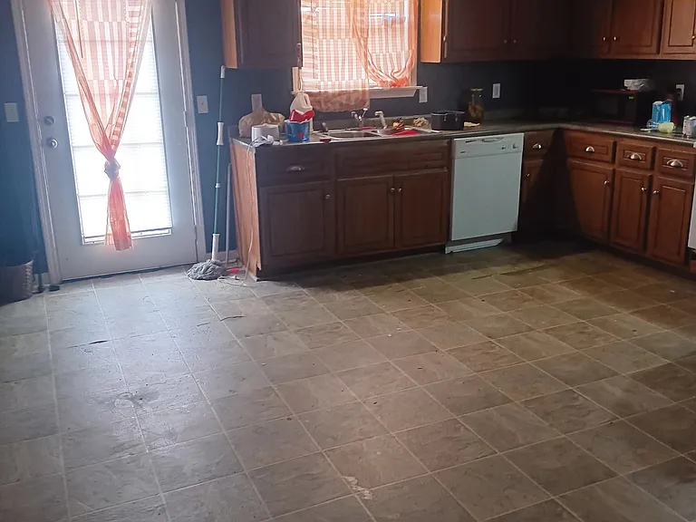 1701 Ranch Rd — Photo 2