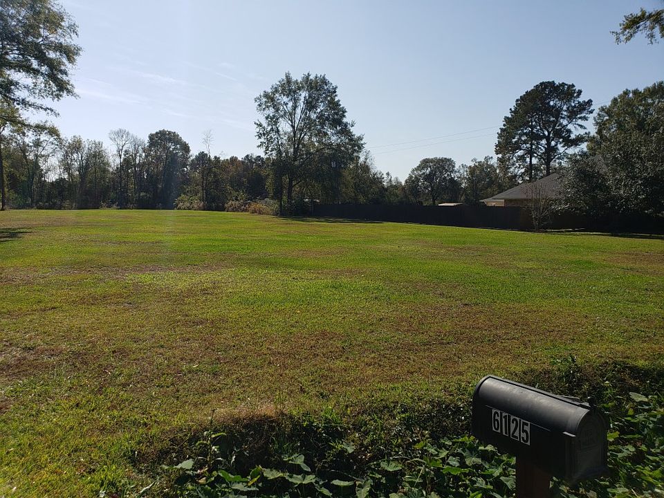 2nd image of 6120 Rolling Acres Dr