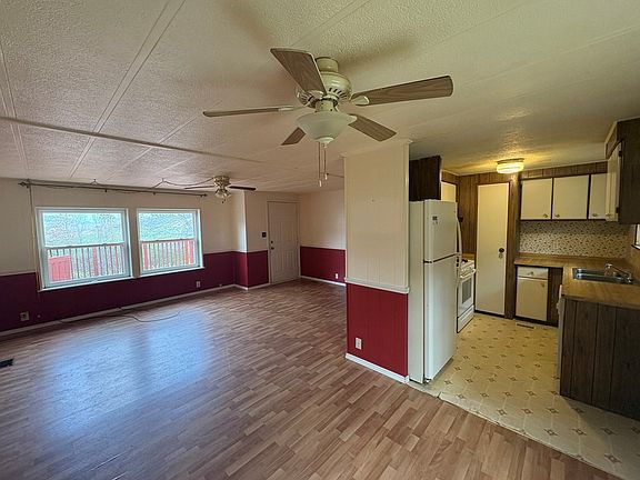 4th image of 319 Bethabara Rd