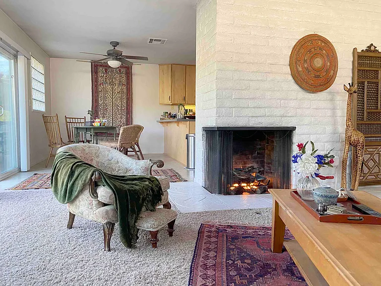 406 Crestview Dr — Photo 5