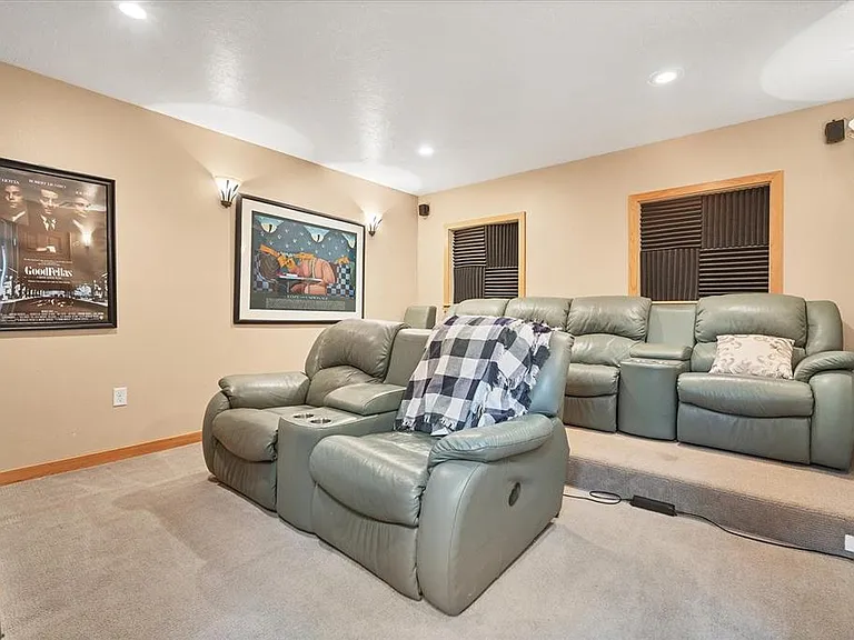 416 Sunset Dr — Photo 28