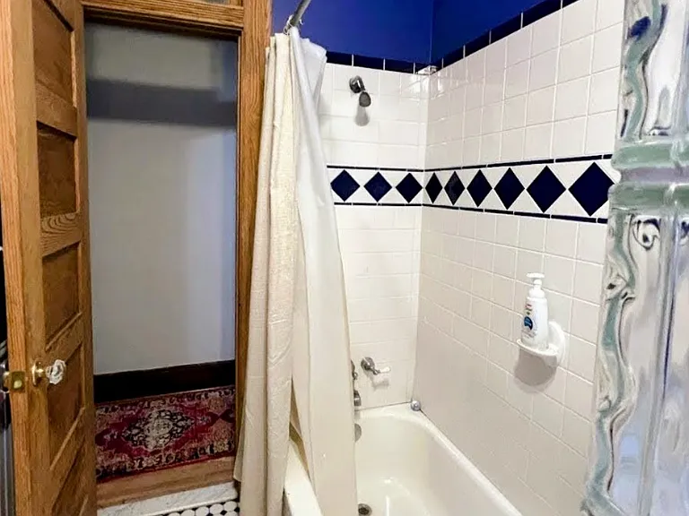 2604 Mozart Pl NW — Photo 11