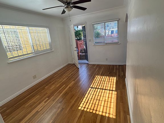4th image of 3311 46th St