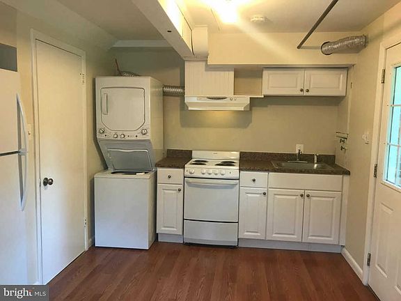 4th image of 6509 Engel Dr