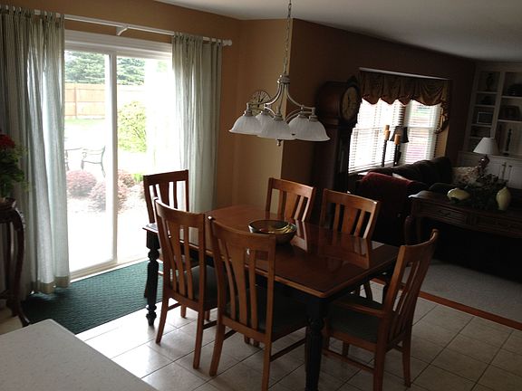 4th image of 4245 Thornwood Ln