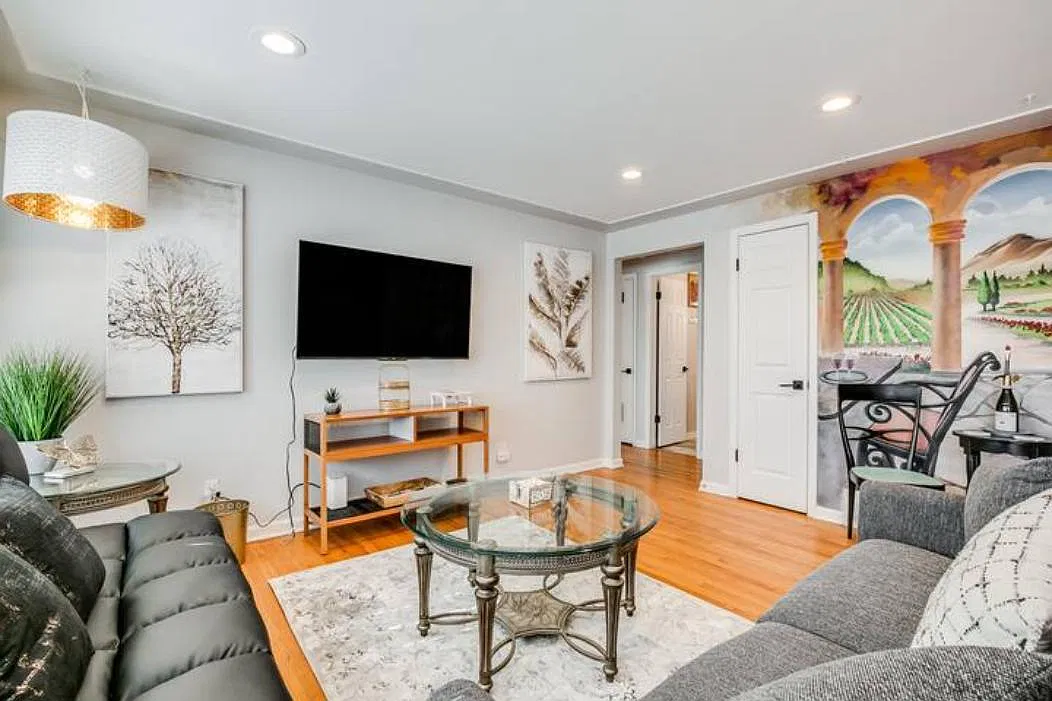 3375 Wyandot St — Photo 1