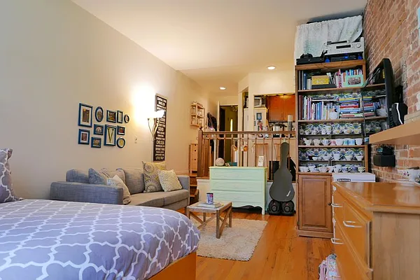 Rented by JK Dansar Corp | media 30