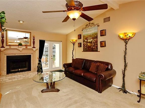 4th image of 5110 Lesher Ct