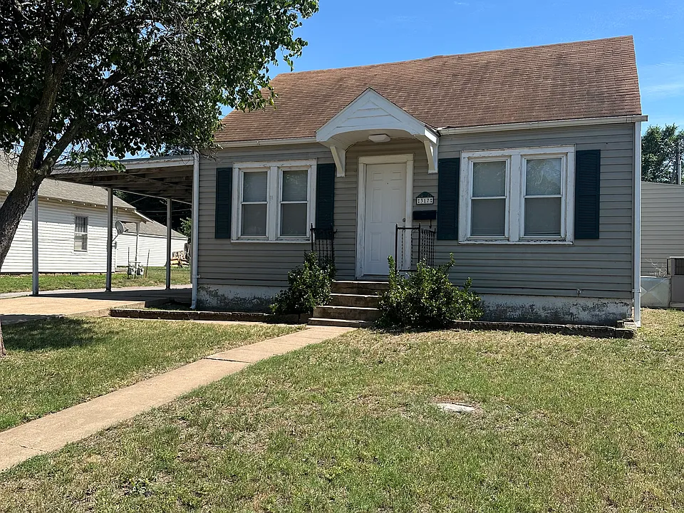 317 Locust St