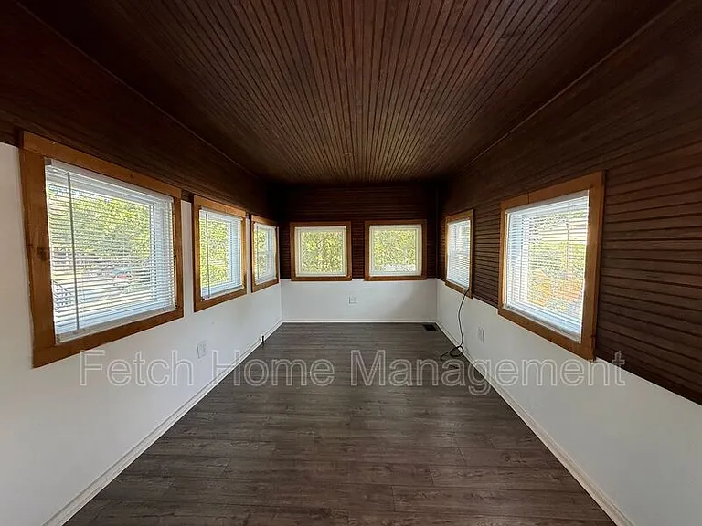 138 Coral St — Photo 13