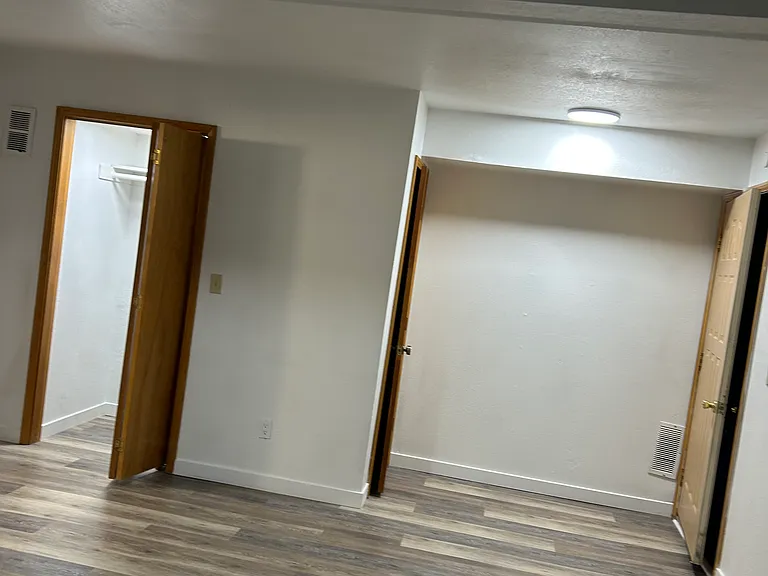 389 Alder Ct #A — Photo 8